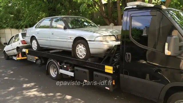 Enlèvement gratuit d'une voiture hors d'usage à Paris